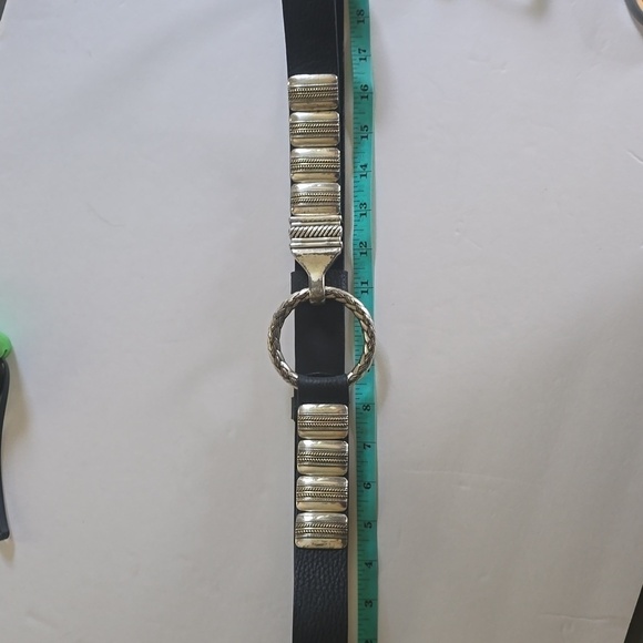 Chico's Womens Black leather Belt Silver Square Pieces Hook loop Closure Sz.42 - Picture 13 of 16